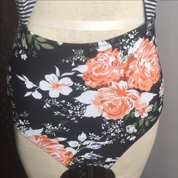 Cupshe Mixed Print Monokini Floral & Stripe NWT - Picture 7 of 11